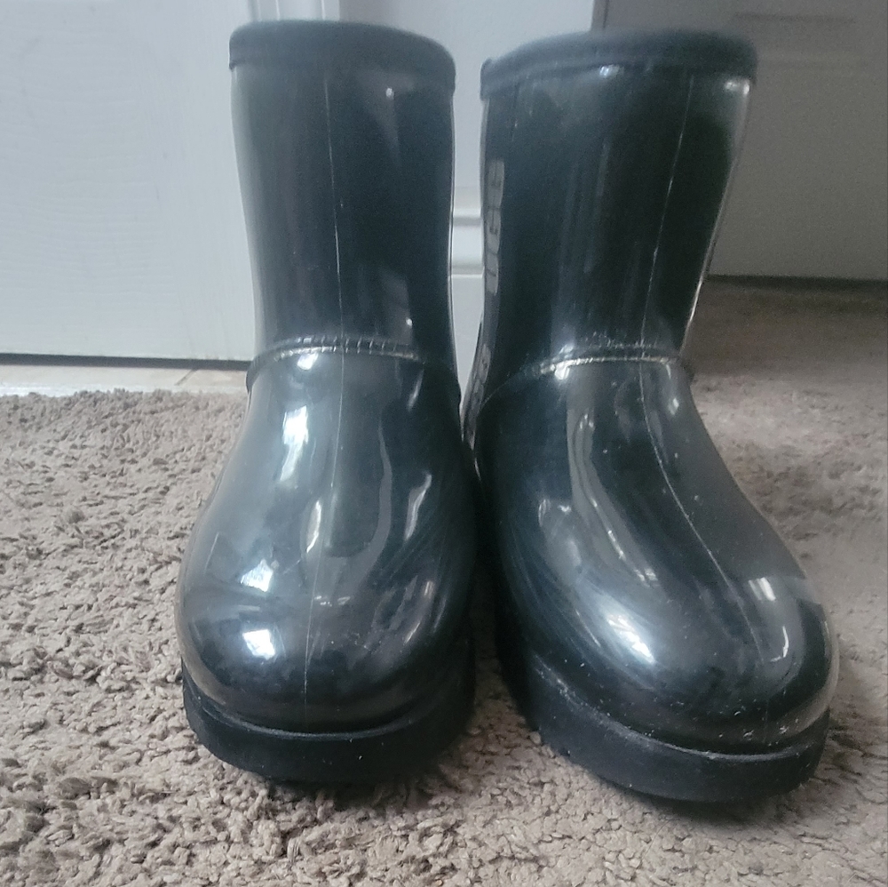 Rainboots - image 1